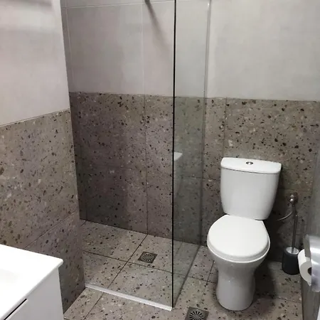Apartament Minimal By The Corinth