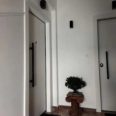 Minimal By The Apartment *
