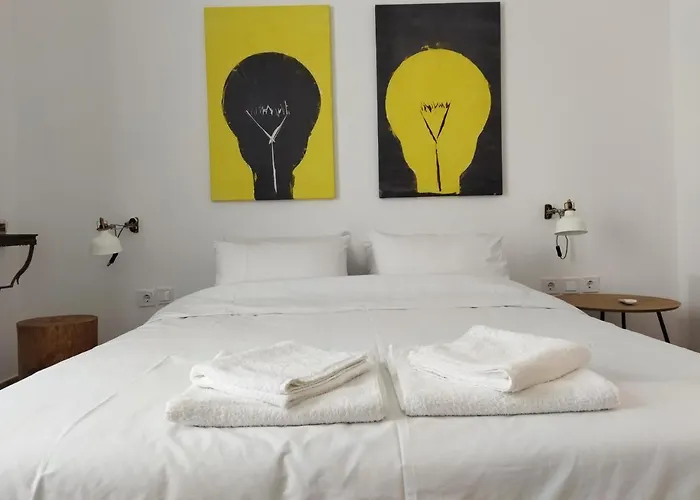 Minimal By The Apartment